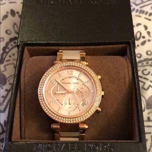 Mk5986 rose gold Clearance